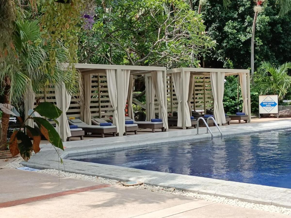 Let'S Hyde Pattaya Resort & Villas - Pool Cabanas מראה חיצוני תמונה