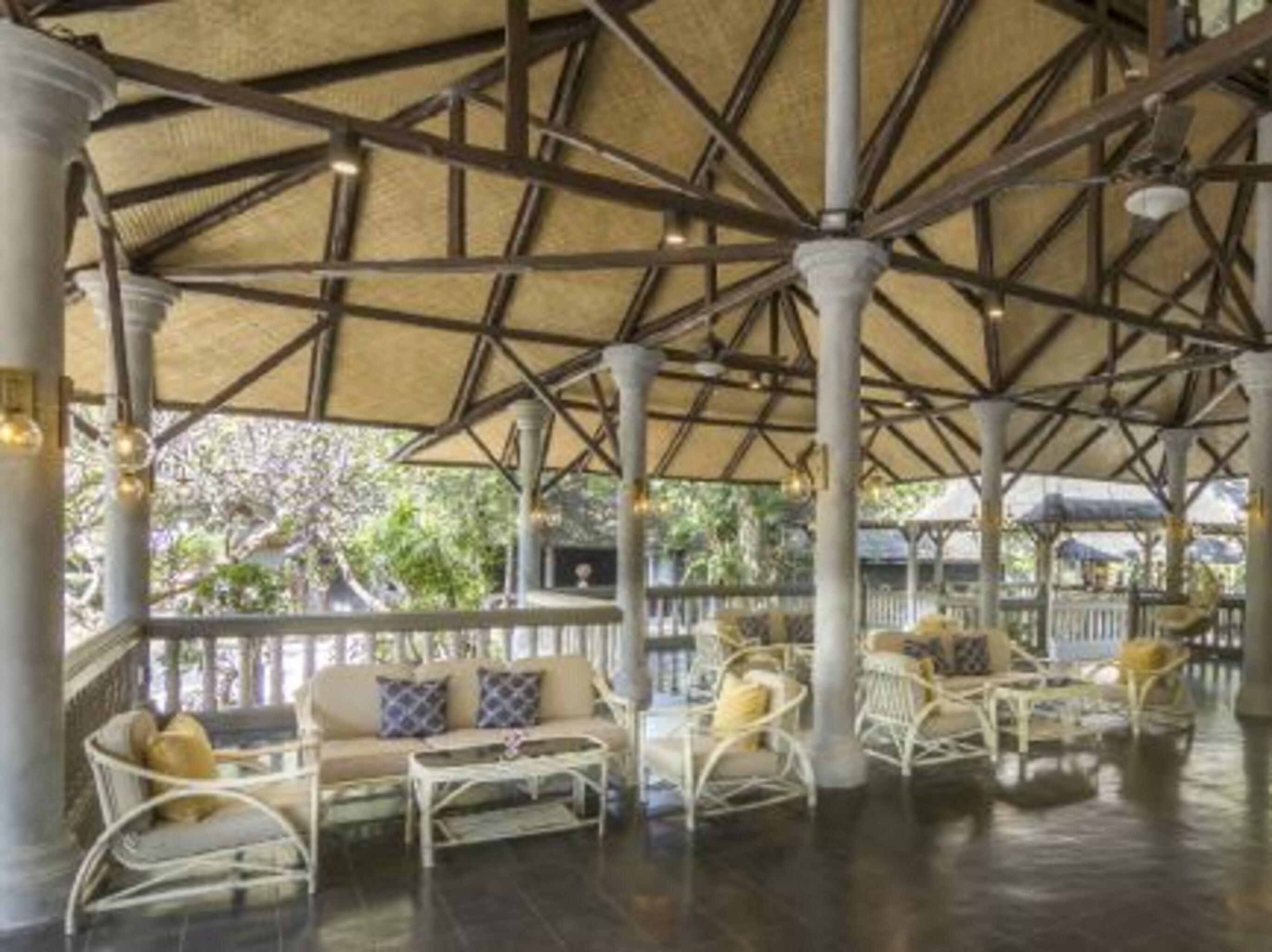 Let'S Hyde Pattaya Resort & Villas - Pool Cabanas מראה חיצוני תמונה
