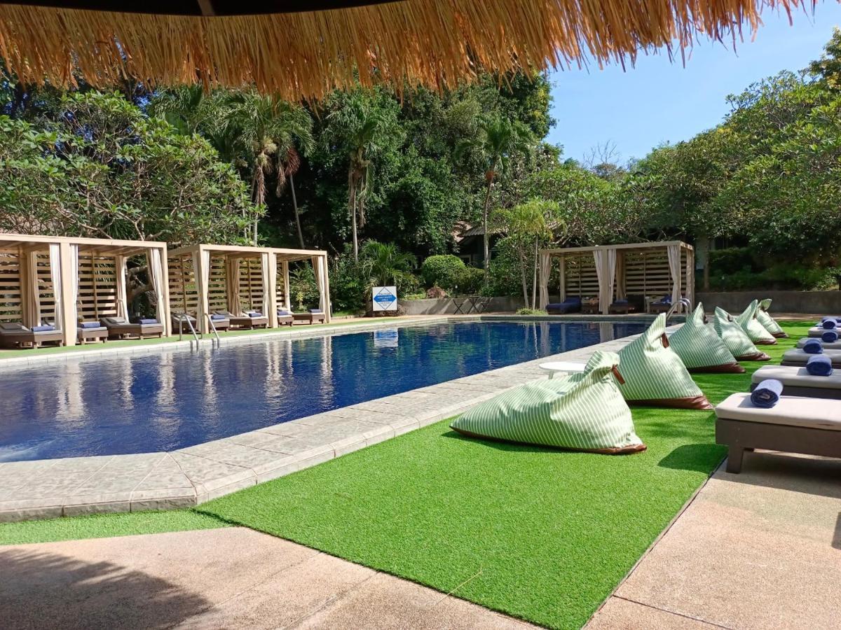 Let'S Hyde Pattaya Resort & Villas - Pool Cabanas מראה חיצוני תמונה