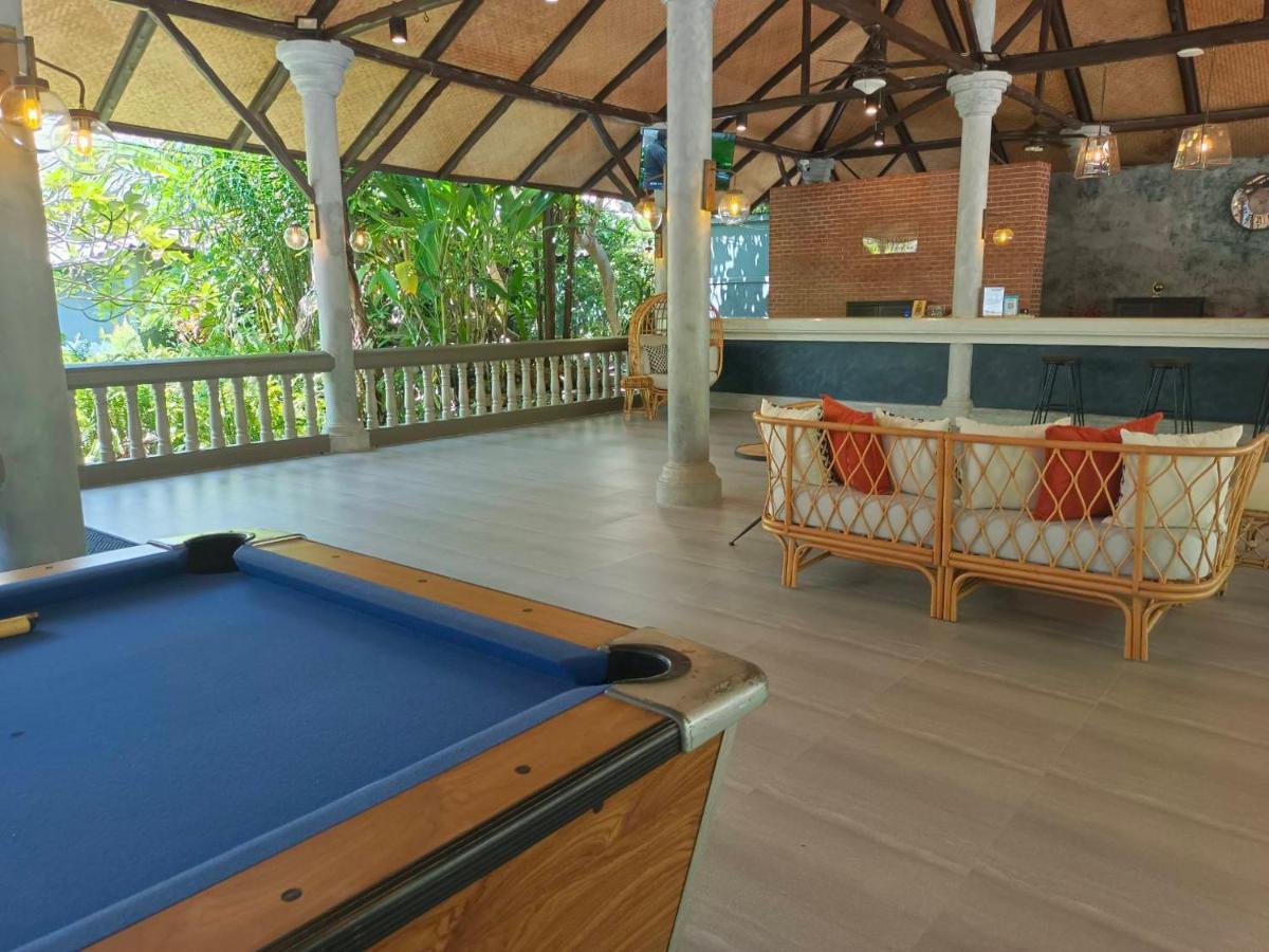 Let'S Hyde Pattaya Resort & Villas - Pool Cabanas מראה חיצוני תמונה