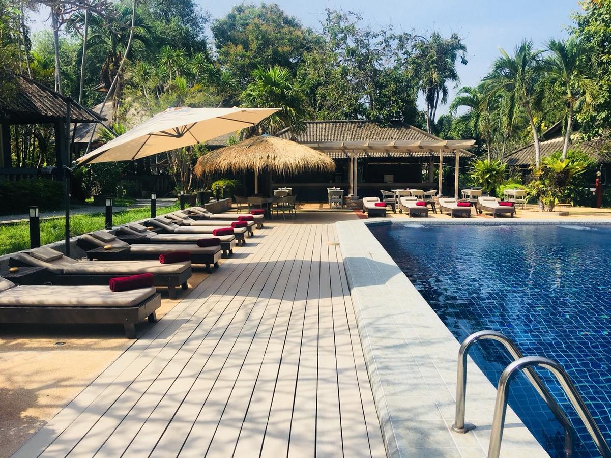 Let'S Hyde Pattaya Resort & Villas - Pool Cabanas מראה חיצוני תמונה