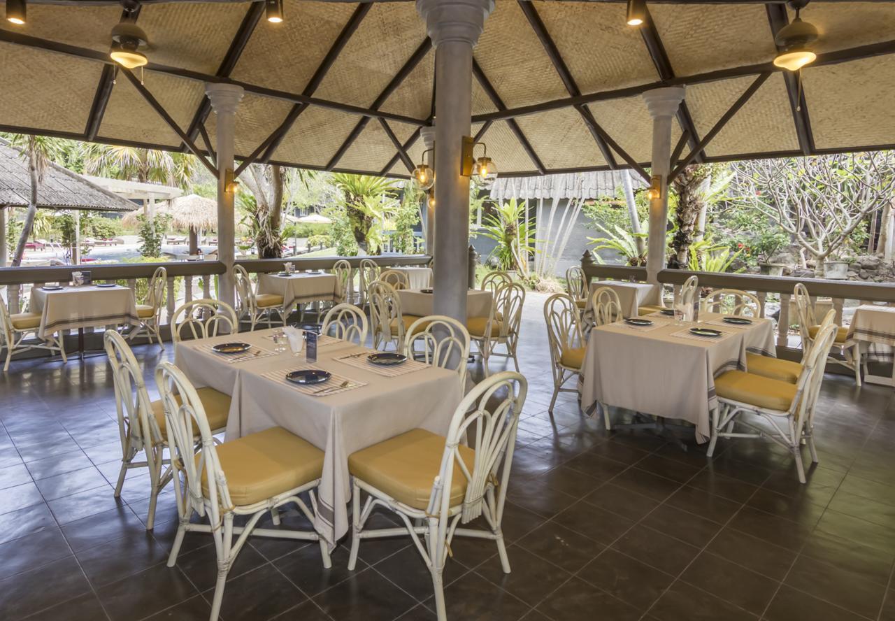 Let'S Hyde Pattaya Resort & Villas - Pool Cabanas מראה חיצוני תמונה